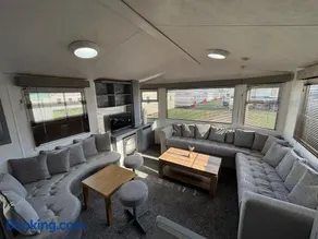Island staycations holiday home - Image 1