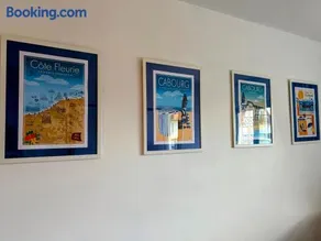 Ambiance marine, bel appartement avec vue mer, balcon, piscine et tennis - Image 4