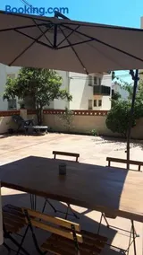 Apartament amb dues grans terrasses de 50 m2 i 16 m2 a 300 m de la platja - Image 1