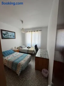 La casita de Bécquer Habitaciones compartidas - Image 1