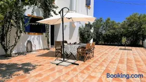 Electra Village House - Image 4
