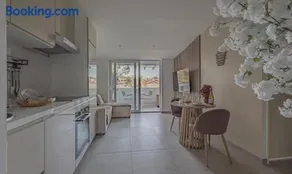 Suite SAKURA - Jacuzzi privé - Cinéma maison - Image 3