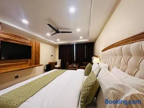 Stay With Shubham Hills View - Image 3