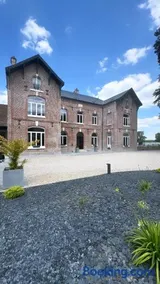 Aura Castle - Image 5