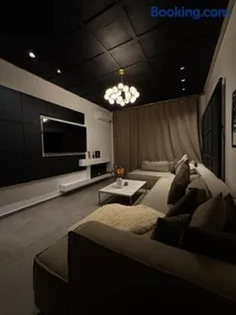 Penthouse Meknes - Image 1
