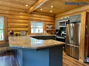 Sugar Pine Lodge - Image 2