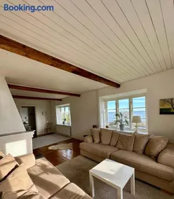 Strandnära hus Abbekås - Image 1
