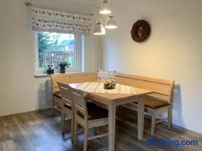 Appartamento adatto alle famiglie con terrazza, griglia e giardino | Vista sulla montagna - Image 5