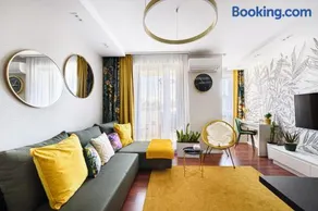 HÍD19 APARTMAN GYŐR BELVÁROS-FREE PARKING-TERRACE az RQ VÍZI ÉLMÉNYPARK ÉS GYÓGYFÜRDŐNÉL - Image 1
