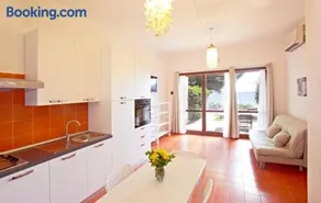 Pinus Village Sea Front Apartment - Image 3