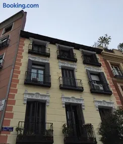 Apartments Madrid Las Letras - Image 2