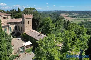 Torre Di Montelopio by Salogi Villas - Image 1