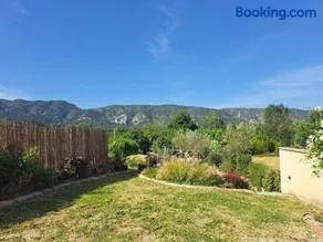 Studio cosy avec terrasse et magnifique vue sur le Luberon - Image 3