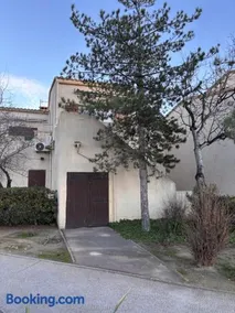 Appartement proche Lydia à deux pas des déferlantes et de la grande plage - Image 1