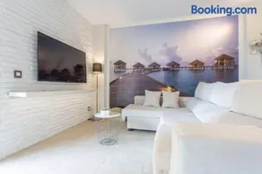 Piso de 2 habitaciones, 3 piscinas y cerca del mar - Image 2