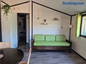 Chalet a louer avec piscine - Image 2