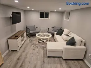 Cozy East Hill 2026 - Image 2