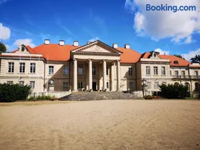 Palac Czerniejewo - Image 1