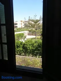 suite 1 f3 or f4 villa114 2beds garden viwe Green Beach - Image 4