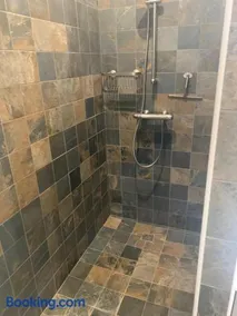 Duplex indépendant avec accès piscine - Image 1