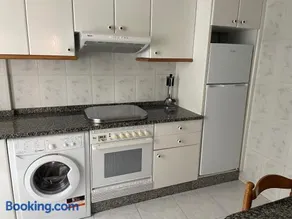 Apartamento economico a 100m de la playa ESTANCIA MINIMA 4-5 NOCHES - Image 2