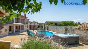 Villa RIA by Villas guide - Image 2