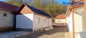 Báránykő Apartman - Image 1