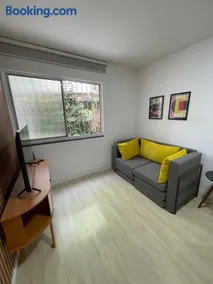 Charmoso Apartamento 2 dorms - próximo a USP e Parque Villa Lobos - Image 2
