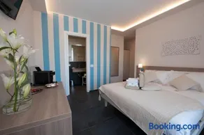 Brichett Deluxe Rooms - Image 2