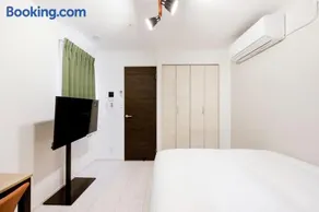 FL Residence Jingu Gyoen IV - Image 2