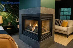 Hot Tub Retreat, Porch Swing, Grill & Free WiFi - Image 5