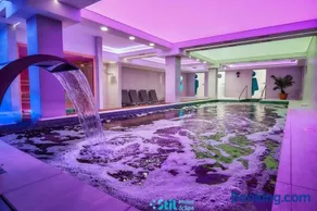Stil Motel & Spa - Image 1