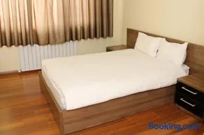 B Centrum Apartments - Image 2
