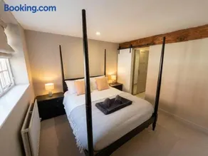 Cosy & spacious 3BR by Warwick castle - Image 1