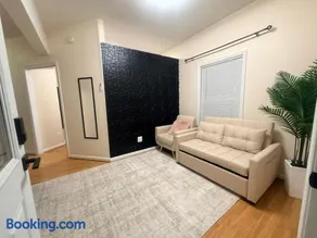 Private In-Law Suite Near Dulles Airport -IAD - Image 3