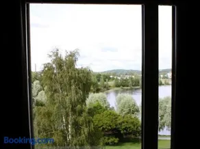 Yksiö järvinäköalalla, ilmainen parkki - Image 1