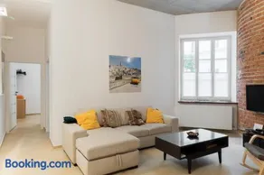 Apartment In the Heart of Warsaw - Image 3