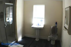 Grove Stables - Image 4
