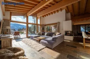 Luxury Chalet in Laax with Stunning Views - Image 1