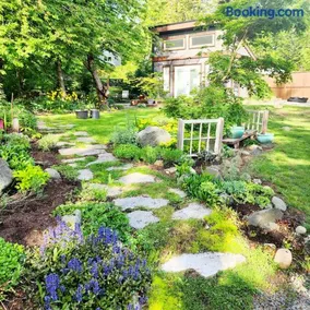 Tiny House with Hot Tub, close to golf, beaches and nature! - Image 1