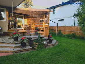 U of A Homestay, Trails & Whyte Ave - Image 2