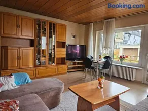 3-Zimmer-Wohnung nahe dem Zentrum von Schwetzingen - Image 1