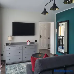 Apartment Secret - Image 3