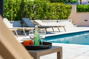 Sea Bay View apartment - Appartement avec piscine et magnifique vue sur mer - Image 2