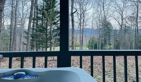 Cozy Mountain view Cottage with Hot Tub & Great Location in Blairsville - Image 1