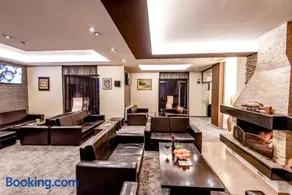 Hotel Bellevue - Half Board - Image 5