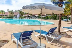 maison cosy avec piscine, tennis, piste cyclable - Image 1
