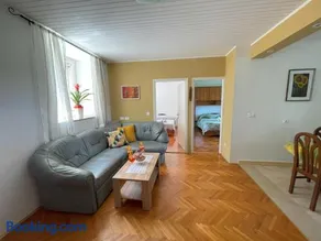 Apartment Kaštel - Image 2