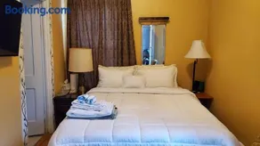The Empire House Hotel and Restaurant - Image 5