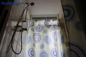 2-room Cozy Apartment @ City Center - Image 2